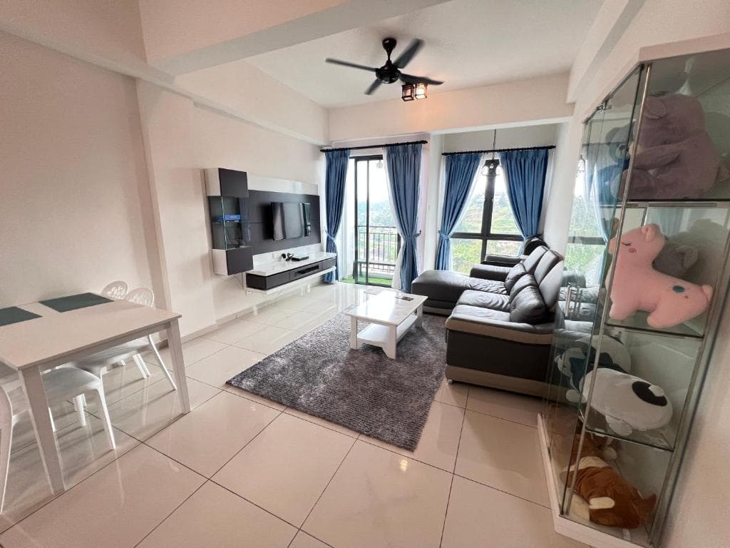 Another view of our spacious living area